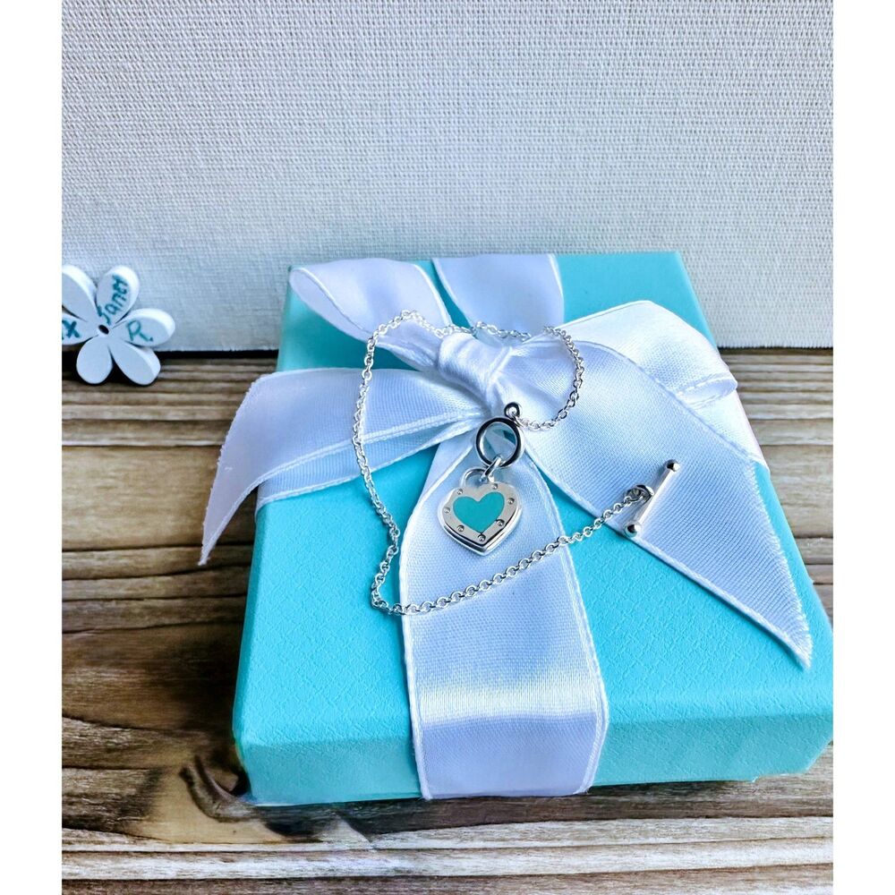 SOLD Return to Tiffany Co. Love Blue Enamel Heart Tag Toggle Bracelet, 6.75" - Picture 3 of 7